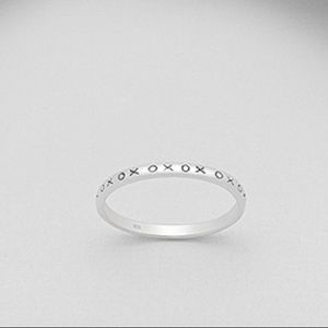 XOXO 925 STERLING SILVER RING 💕